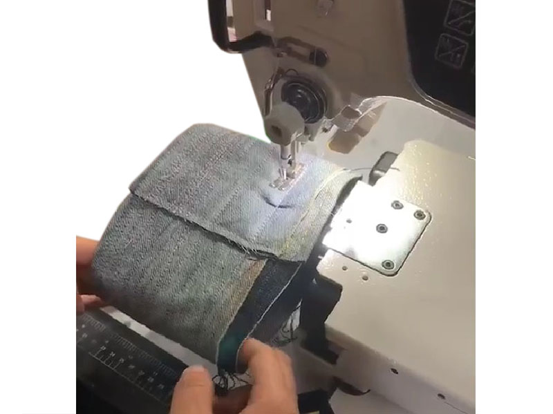 Прямострочная промышленная швейная машина с цилиндрической платформой Aurora A-6590-7
